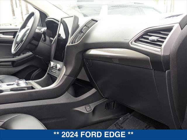 Certified 2024 Ford Edge SEL w/ Convenience Package AWD/4WD image 22