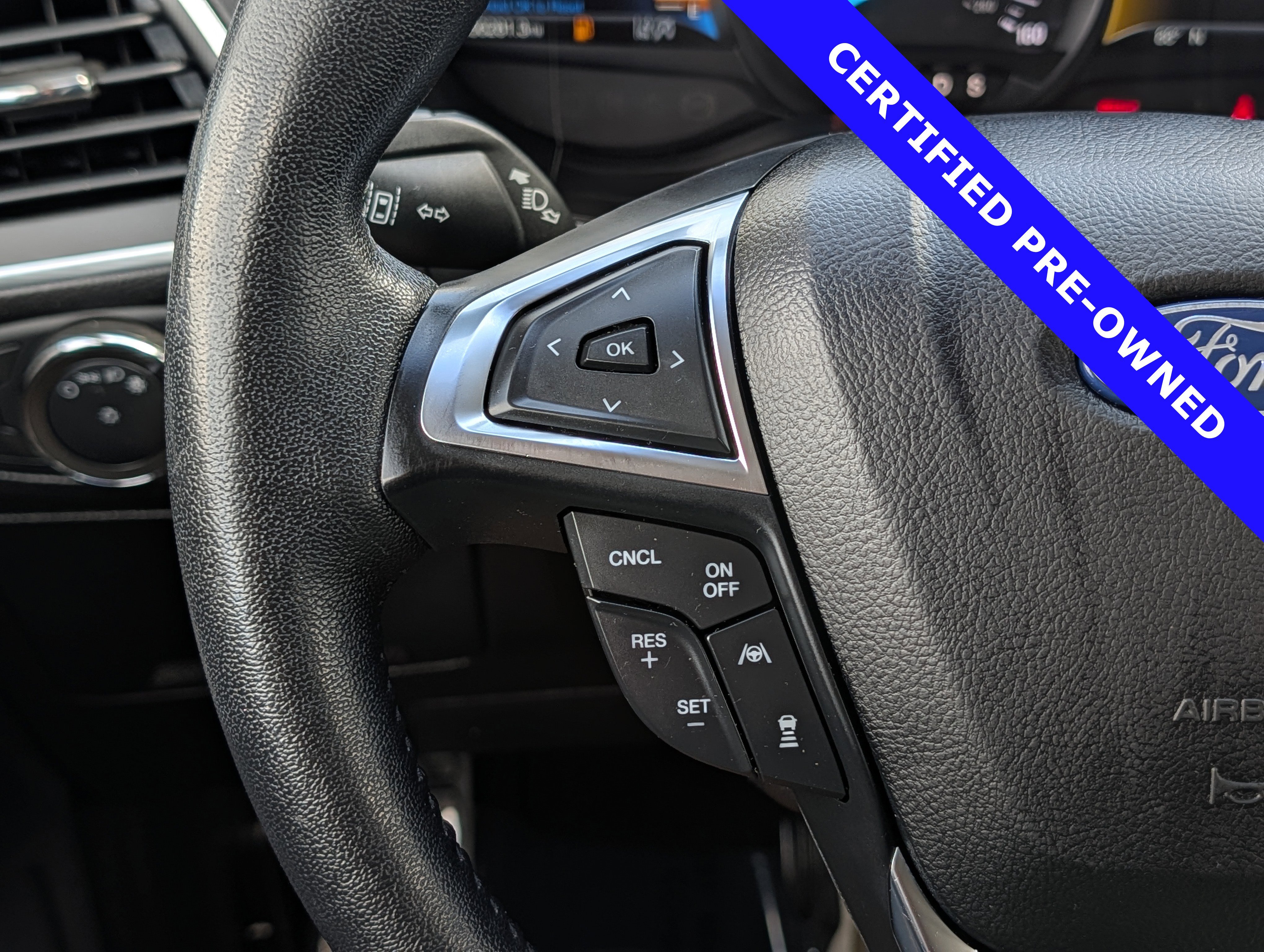 Certified 2020 Ford Edge Titanium w/ Equipment Group 301A FWD image 26