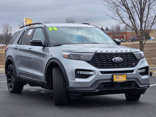 Certified 2024 Ford Explorer ST w/ Equipment Group 401A image 5