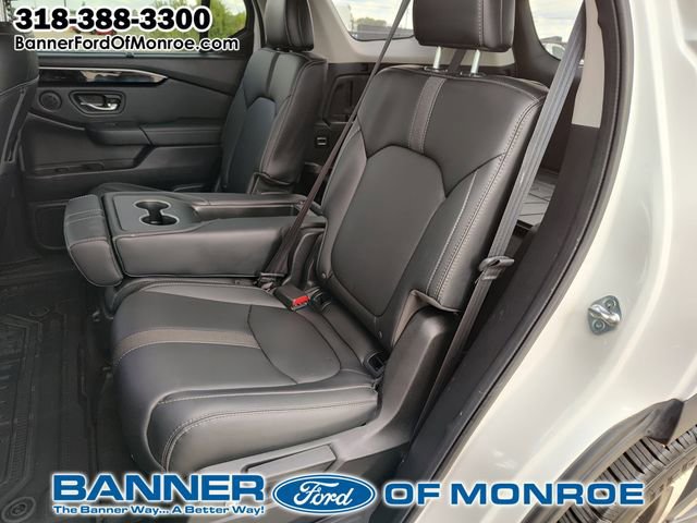 Used 2023 Honda Pilot Touring image 27