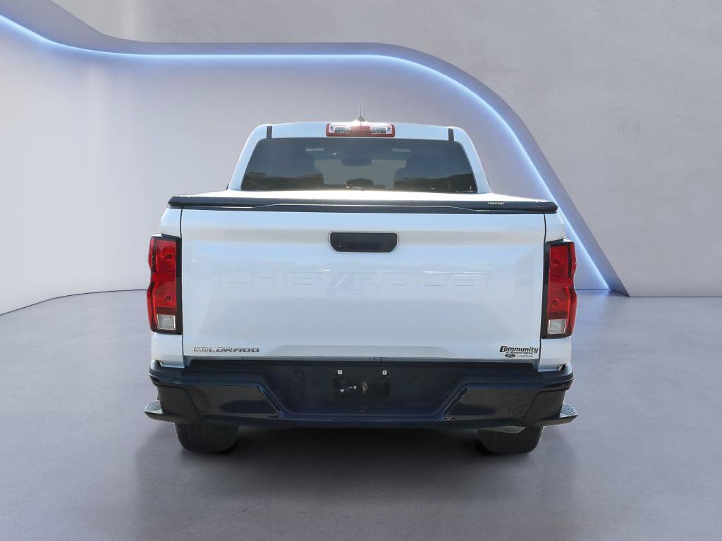 Used 2024 Chevrolet Colorado W/T AWD/4WD image 6