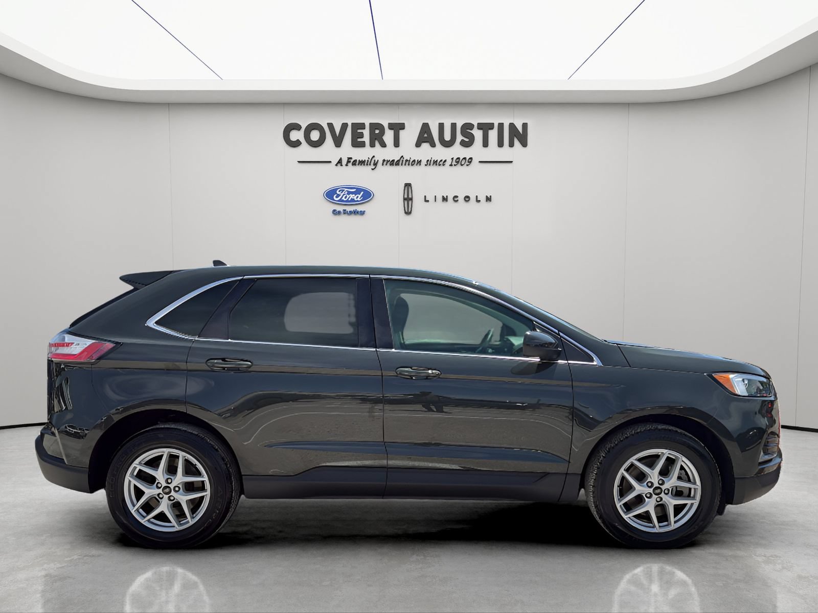 Certified 2023 Ford Edge SEL AWD/4WD image 6