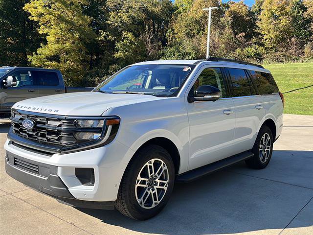 Certified 2025 Ford Expedition Active