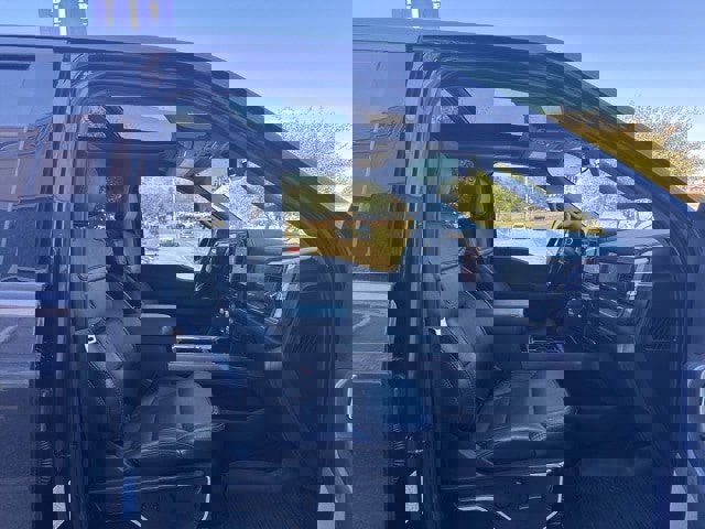 Certified 2024 Ford F250 Lariat w/ Lariat Ultimate Package image 12