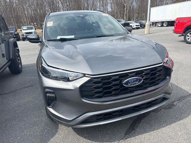 Certified 2024 Ford Escape ST-Line w/ Tech Pack #1 image 16