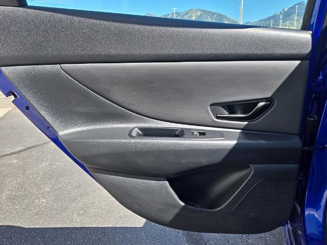 Used 2025 Hyundai Elantra Sport FWD image 35