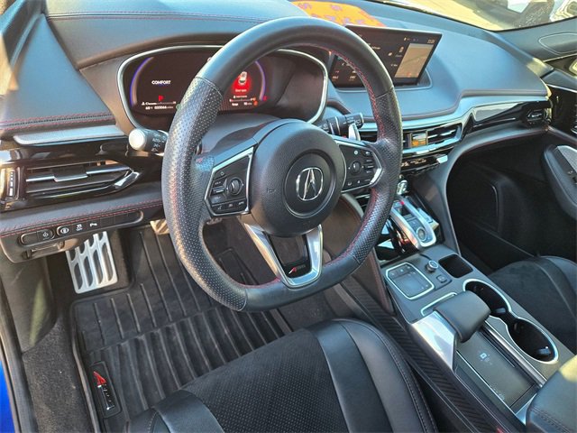 Used 2024 Acura MDX A-Spec image 10