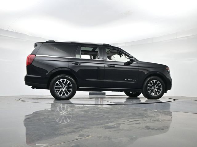 Certified 2025 Ford Expedition Platinum AWD/4WD image 32