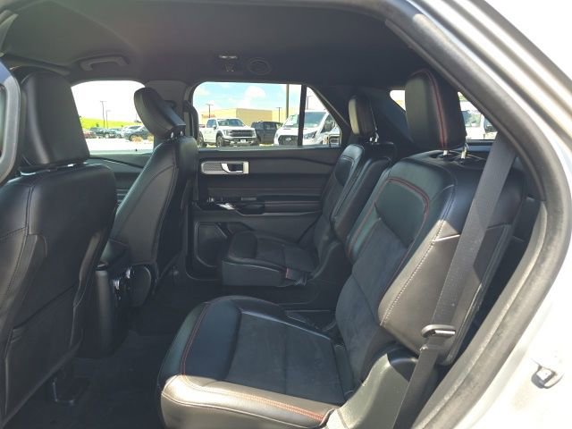 Certified 2023 Ford Explorer ST-Line w/ Class IV Trailer Tow Package AWD/4WD image 15