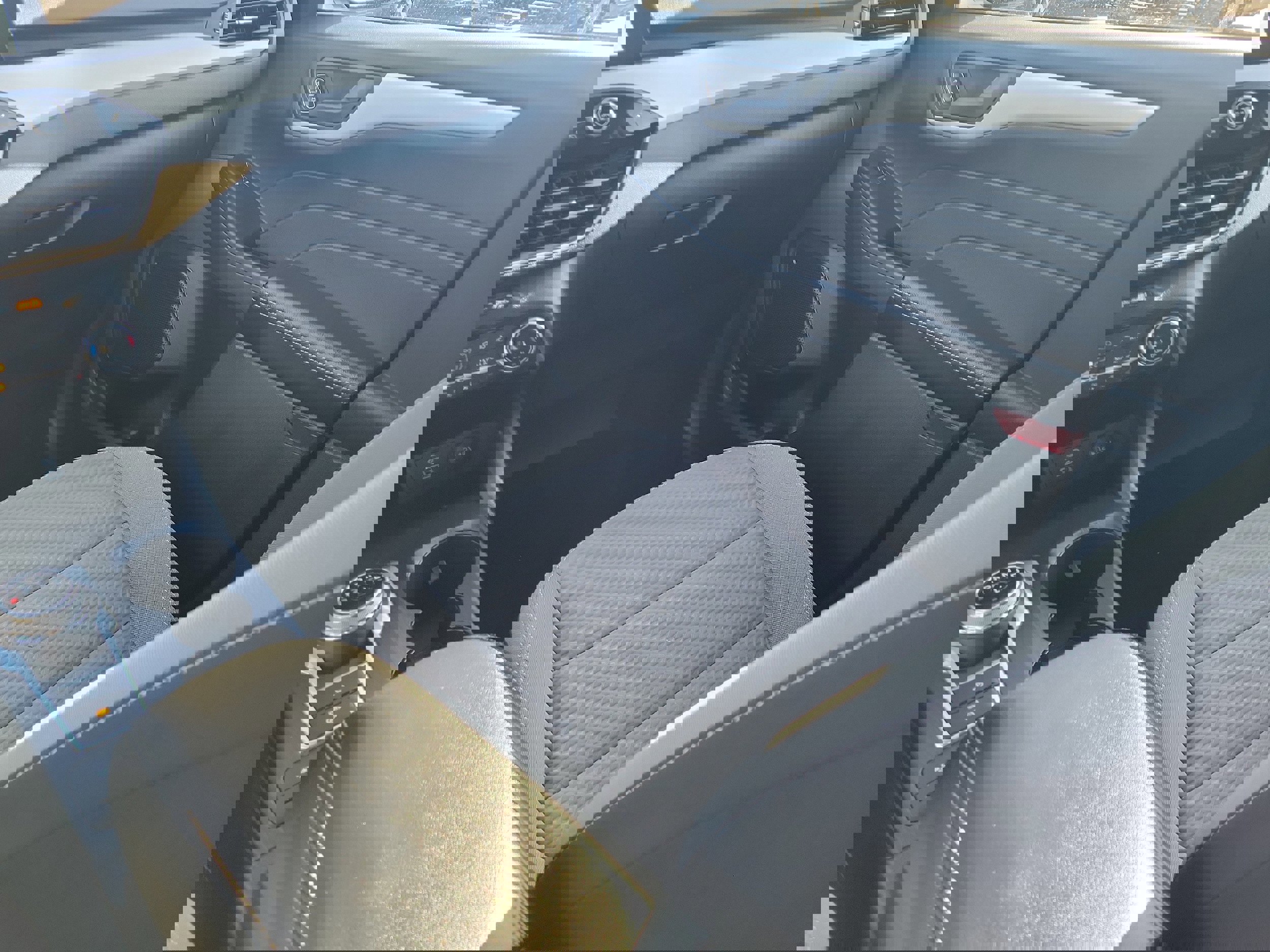 Certified 2022 Ford Escape SE w/ Convenience Package image 16