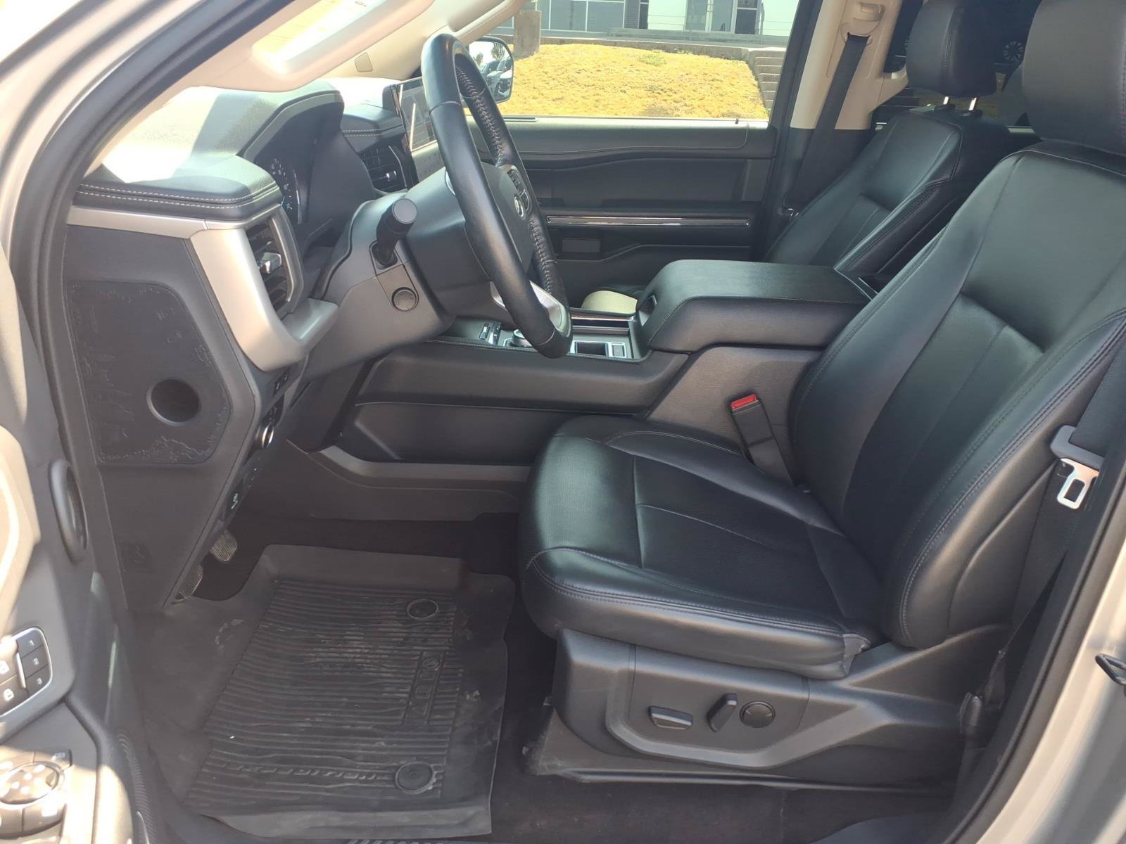 Certified 2023 Ford Expedition XLT RWD image 14