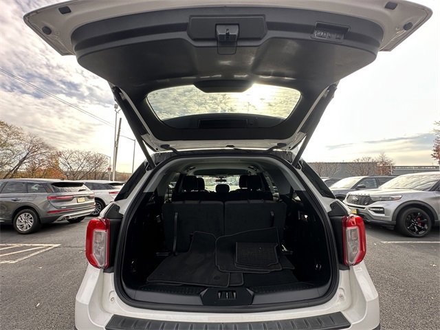 Certified 2022 Ford Explorer XLT image 41