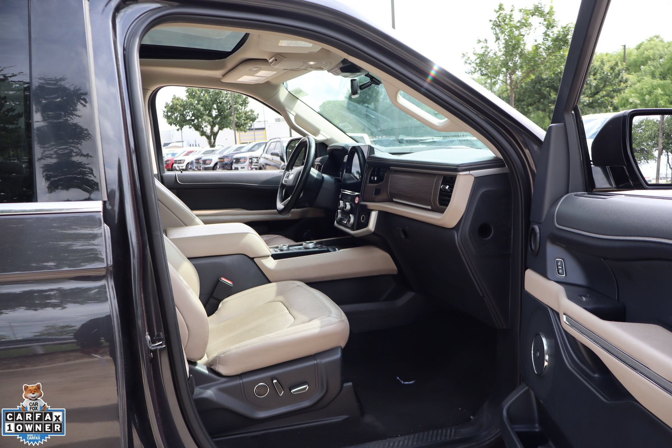 Certified 2024 Ford Expedition Max Limited AWD/4WD image 32