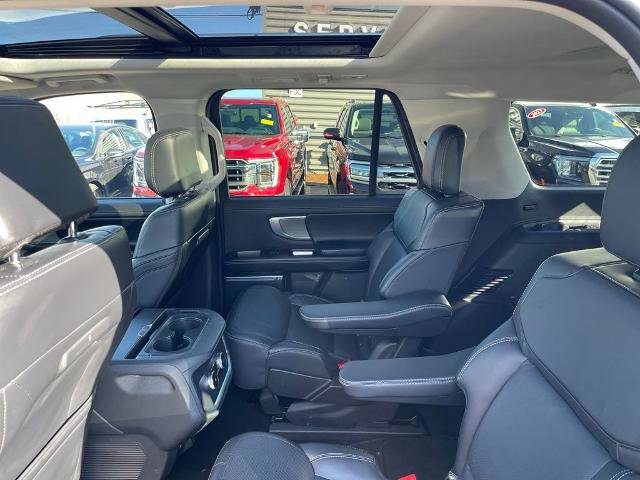 Certified 2025 Ford Expedition Platinum AWD/4WD image 13