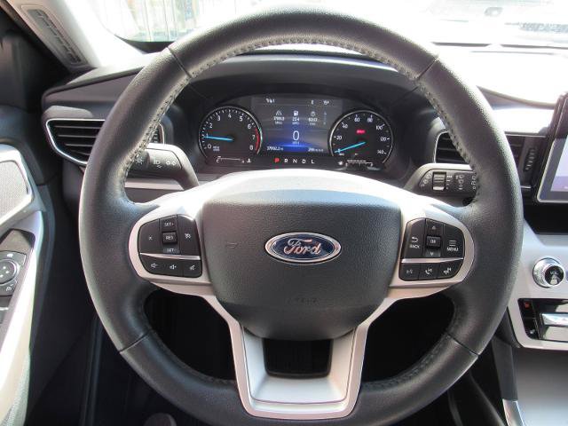 Certified 2024 Ford Explorer XLT w/ Equipment Group 202A AWD/4WD image 11