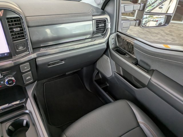 Certified 2026 Ford F250 Lariat w/ Chrome Package image 16