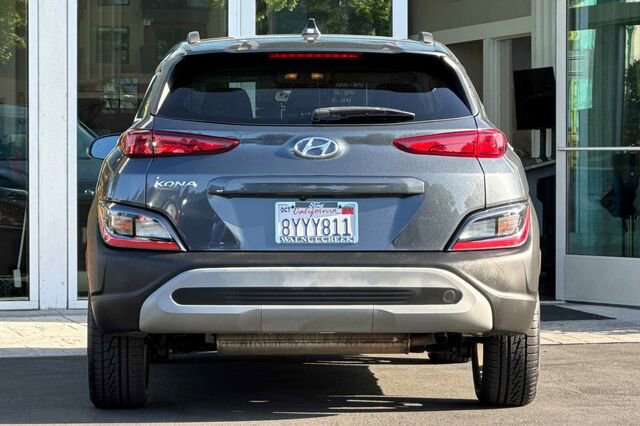 Used 2022 Hyundai Kona SEL w/ Cargo Package FWD image 5