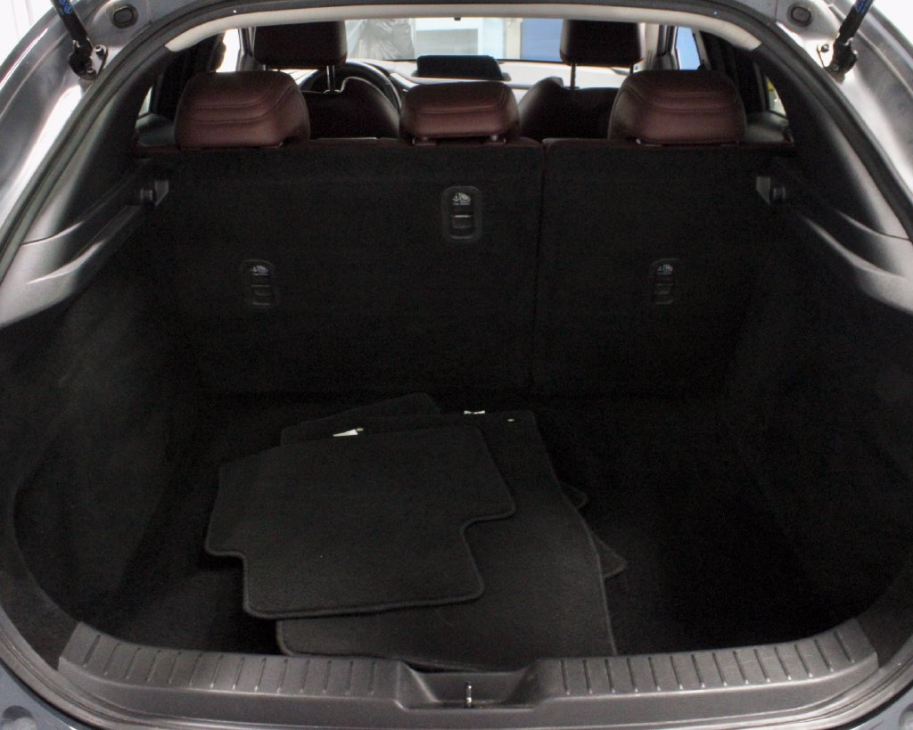 Used 2023 MAZDA CX-30 AWD 2.5 S w/ Preferred Package image 14