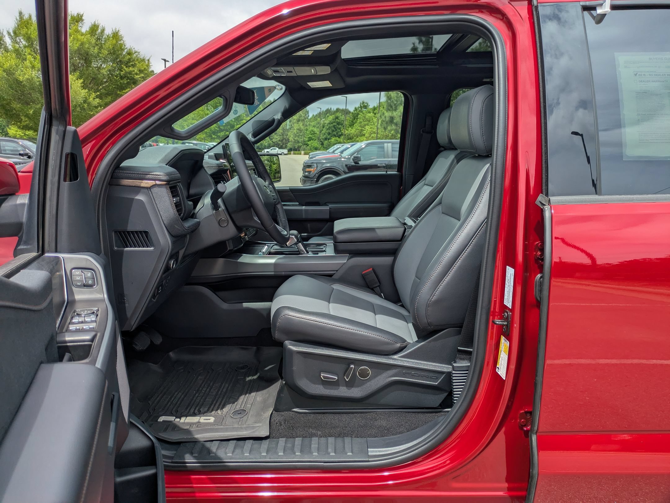 Certified 2025 Ford F150 Lightning Lariat AWD/4WD image 14
