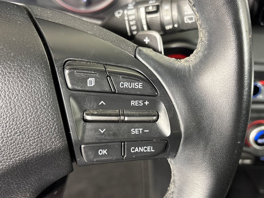 Used 2020 Hyundai Veloster 2.0 Premium FWD image 21