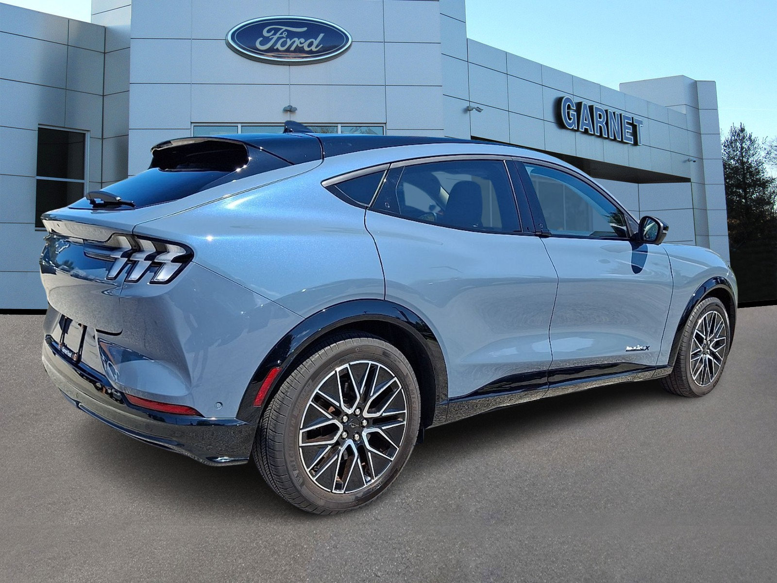 Certified 2024 Ford Mustang Mach-E Premium AWD/4WD image 8