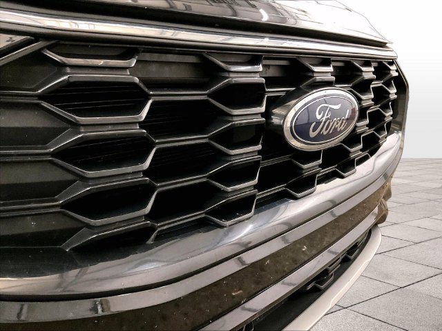 Certified 2023 Ford Escape ST-Line w/ Tech Pack #1 AWD/4WD image 29