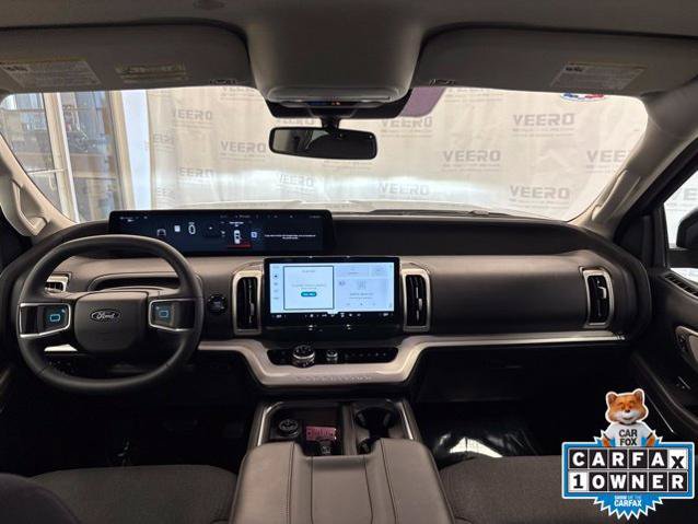 Certified 2025 Ford Expedition Active AWD/4WD image 17
