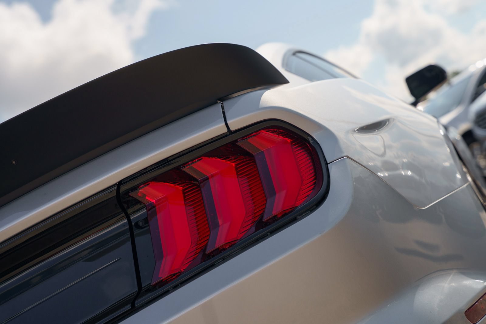 Certified 2020 Ford Mustang Premium RWD image 27