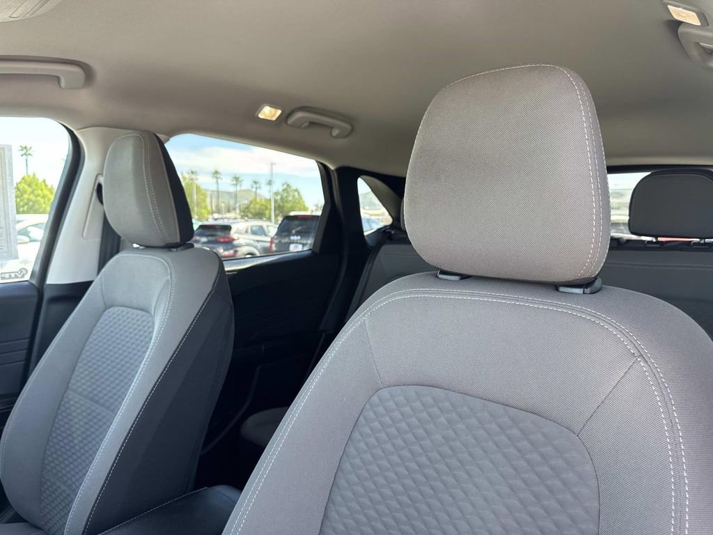 Certified 2022 Ford Escape SE image 22
