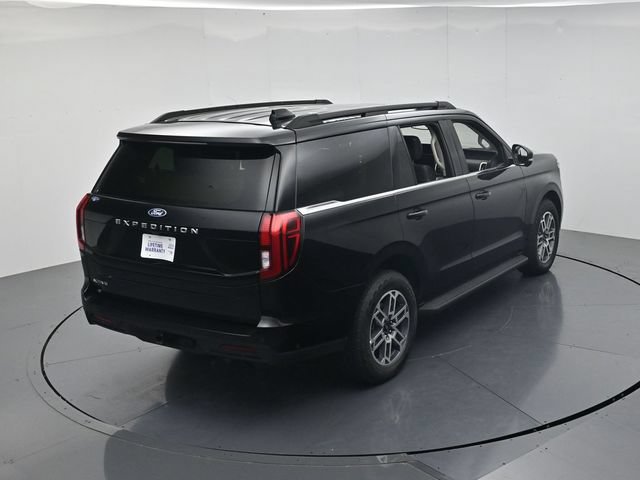 Certified 2025 Ford Expedition Active AWD/4WD image 61
