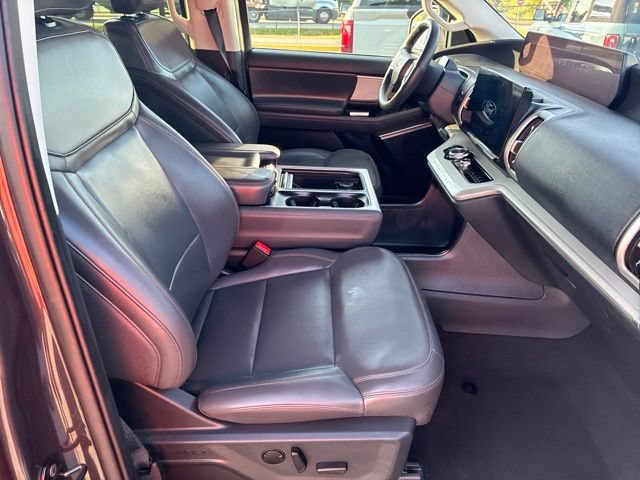 Certified 2025 Ford Expedition Active AWD/4WD image 55