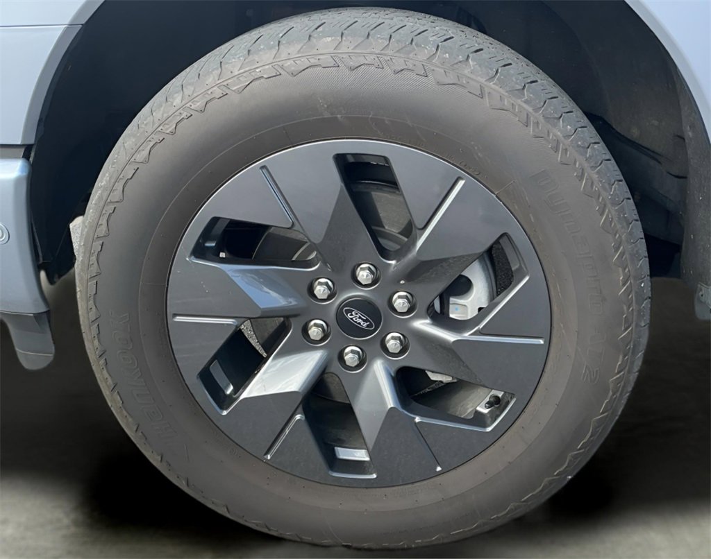 Certified 2022 Ford F150 Lightning Lariat image 25