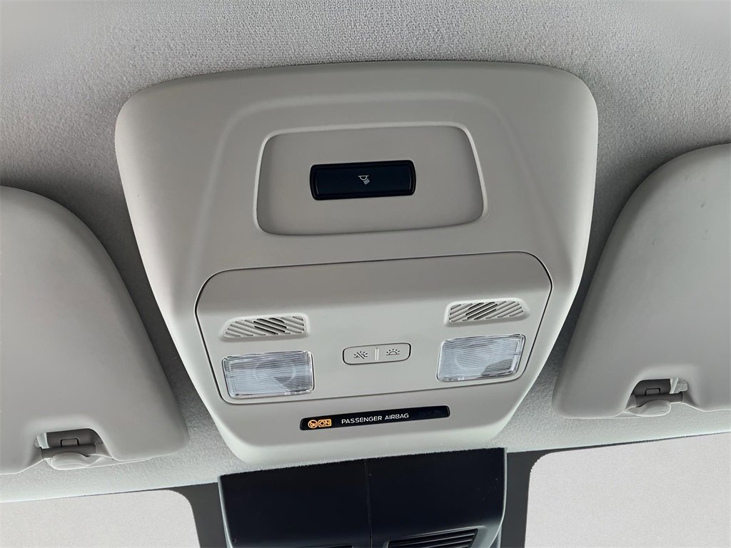 Certified 2024 Ford Transit 250 Low Roof w/ Exterior Upgrade Package image 18