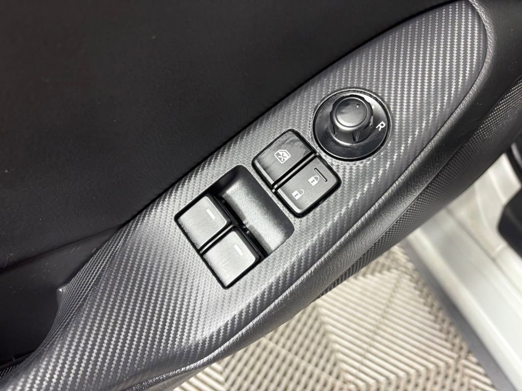 Used 2018 MAZDA MX-5 Miata Club image 21