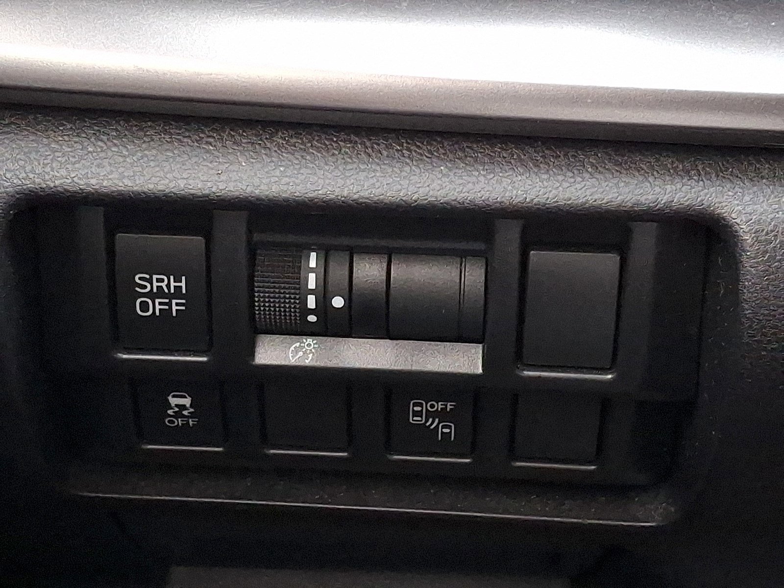 Used 2018 Subaru Crosstrek 2.0i Limited AWD/4WD image 25