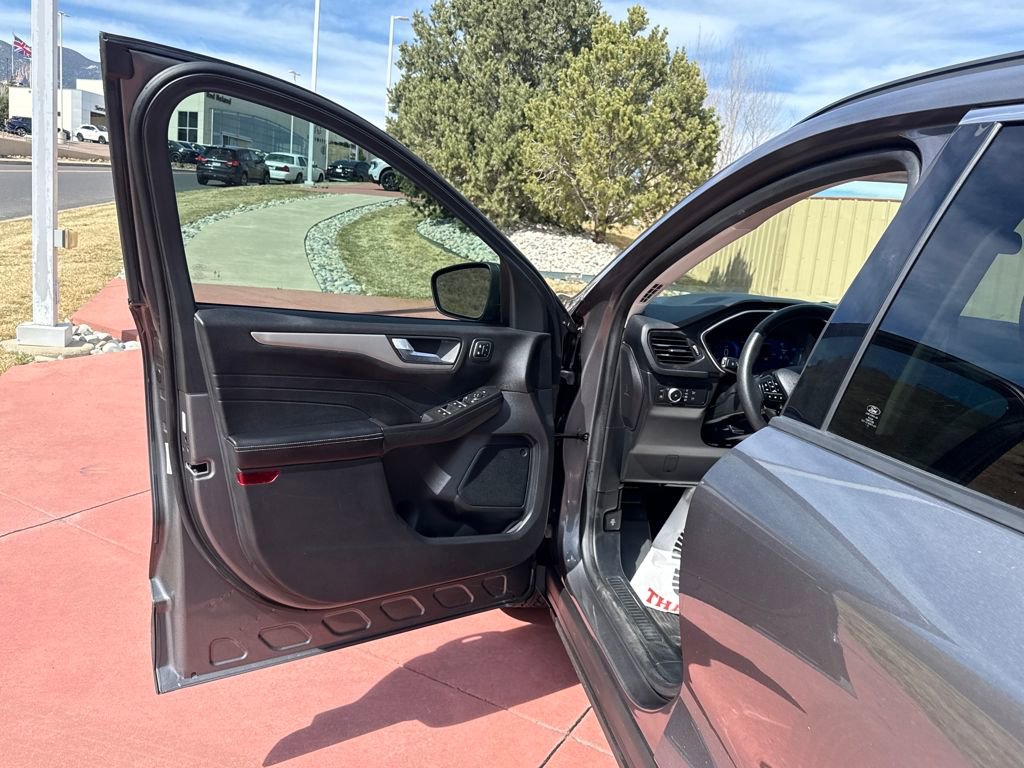 Certified 2021 Ford Escape SEL w/ Technology Package image 10