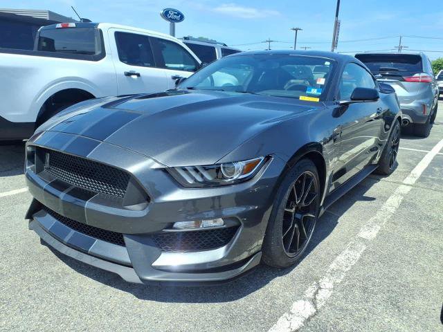 Certified 2019 Ford Mustang Shelby GT350 w/ Technology Package RWD image 4