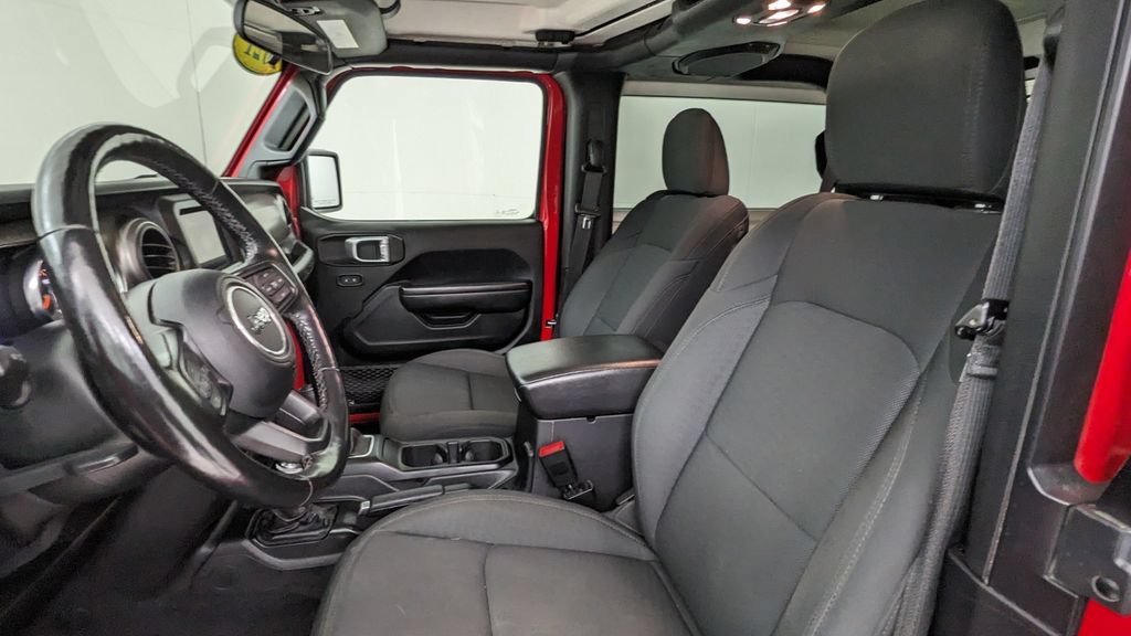 Used 2021 Jeep Wrangler Sport AWD/4WD image 2