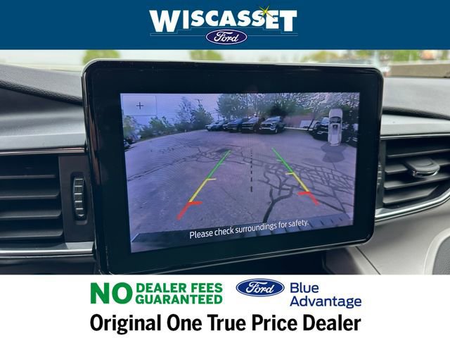 Certified 2023 Ford Explorer XLT w/ Equipment Group 202A image 15