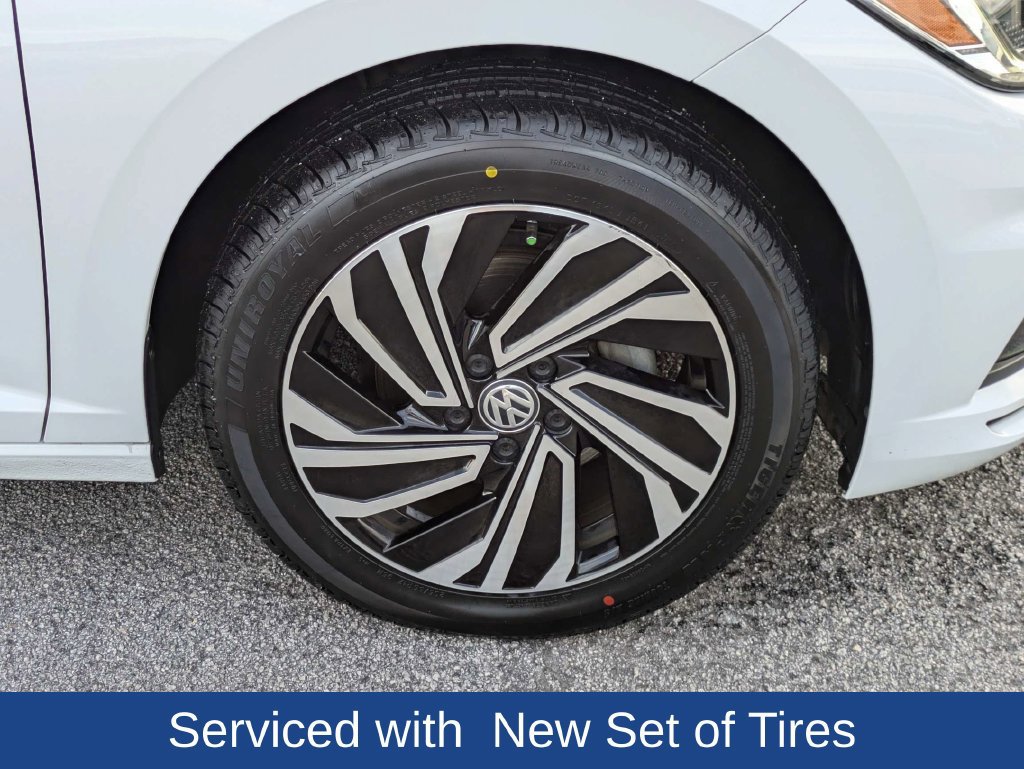 Used 2020 Volkswagen Jetta SEL Premium FWD image 12