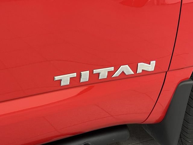 Used 2021 Nissan Titan SV w/ SV Convenience Package AWD/4WD image 7