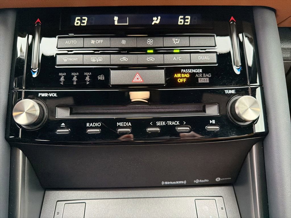 Used 2024 Lexus IS 350 F Sport image 30