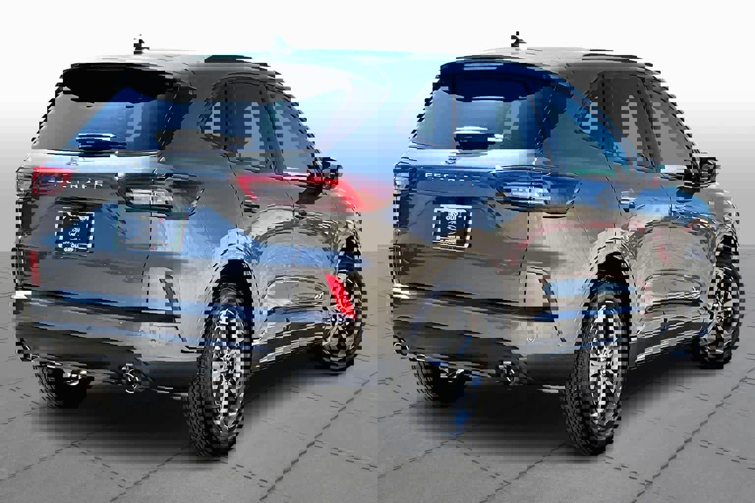 Certified 2023 Ford Escape ST-Line w/ Tech Pack #1 image 3