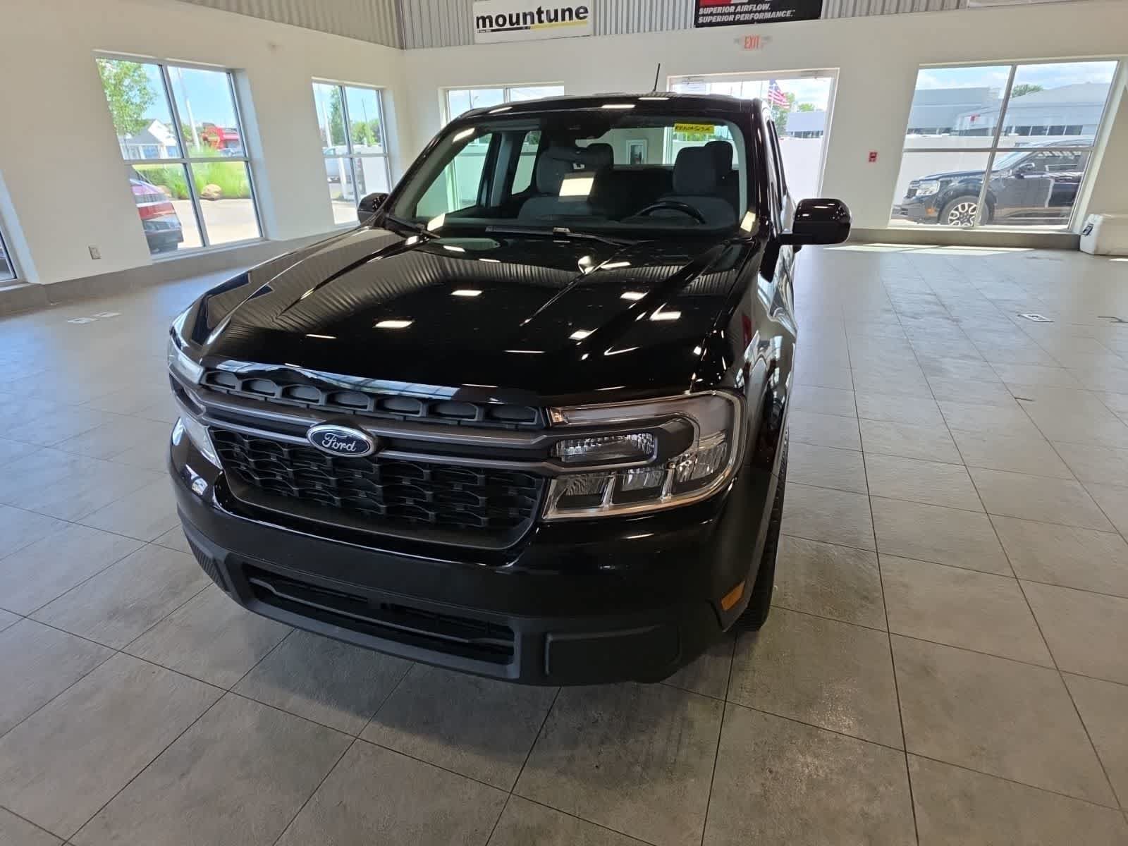 Certified 2024 Ford Maverick XLT w/ XLT Luxury Package FWD image 2