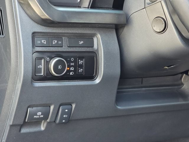 Certified 2023 Ford F350 Lariat w/ FX4 Off-Road Package AWD/4WD image 21