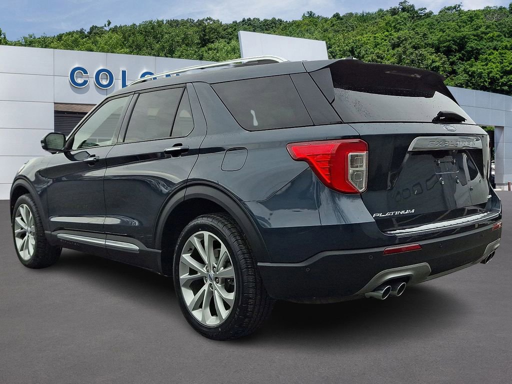 Certified 2023 Ford Explorer Platinum w/ Technology Package image 2