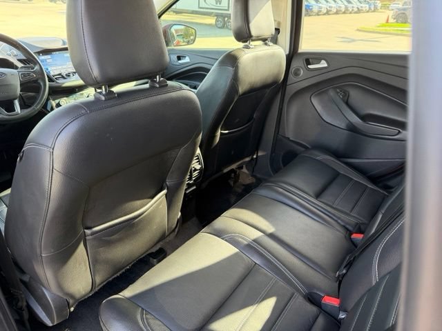 Certified 2019 Ford Escape Titanium FWD image 24