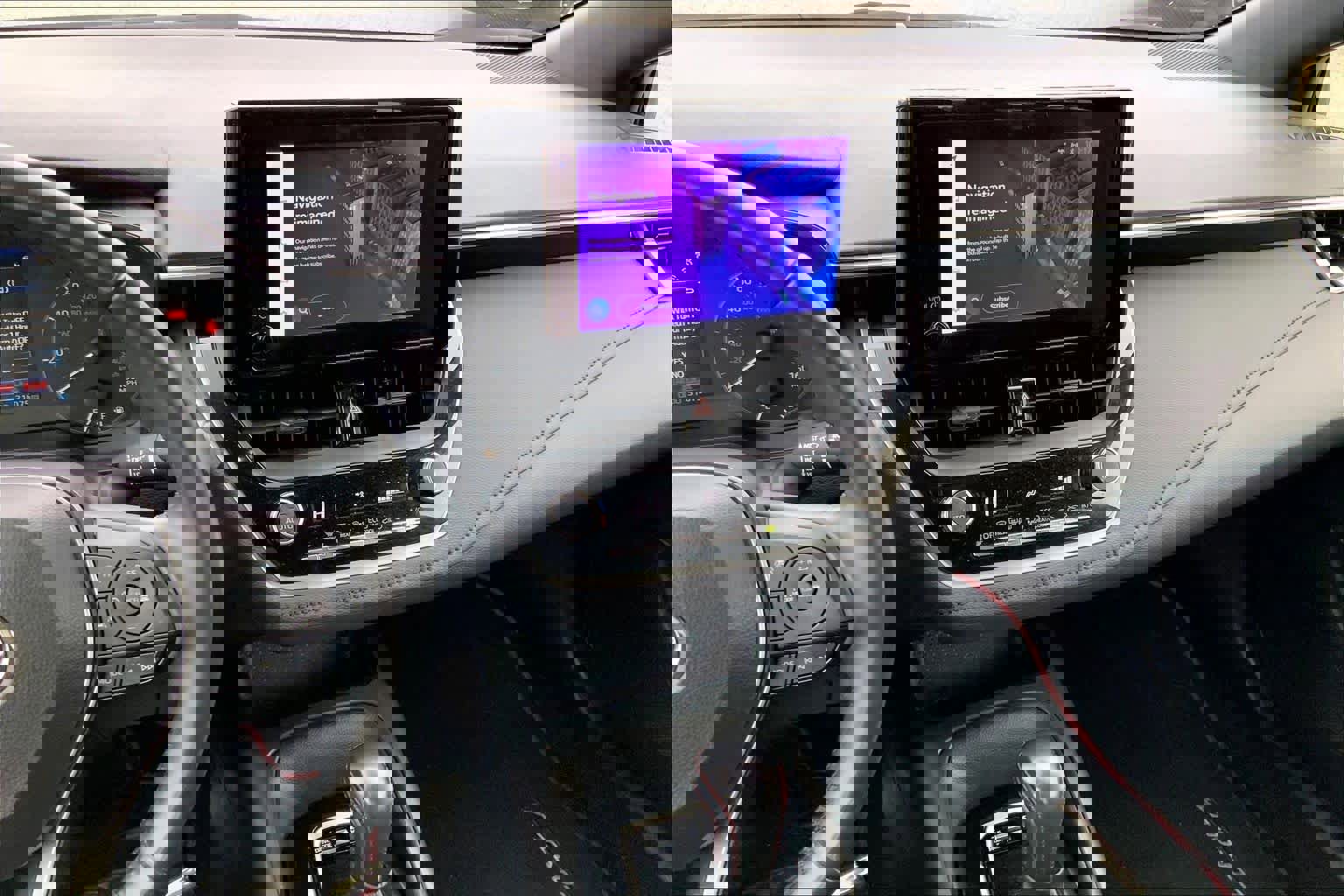 Used 2023 Toyota Corolla SE image 6