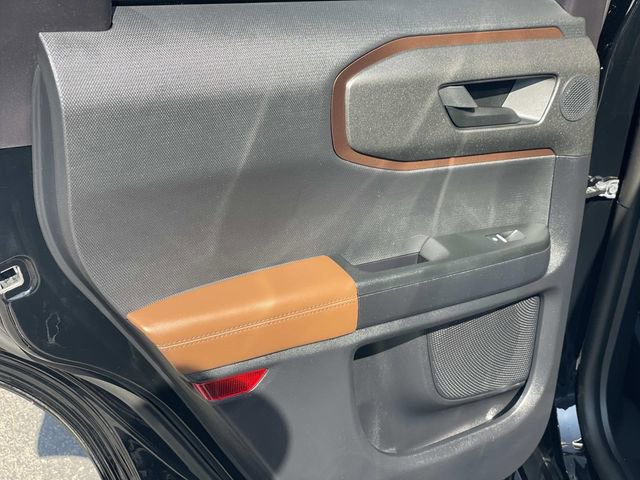 Certified 2025 Ford Bronco Sport Outer Banks w/ Outer Banks Tech Package+ image 32