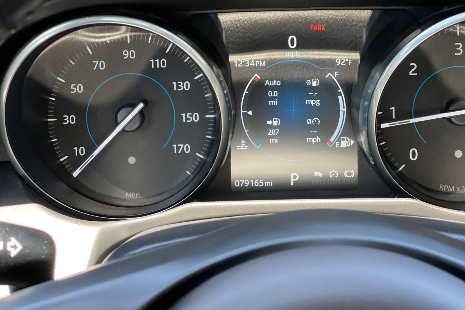 Used 2017 Jaguar XF Prestige RWD image 25